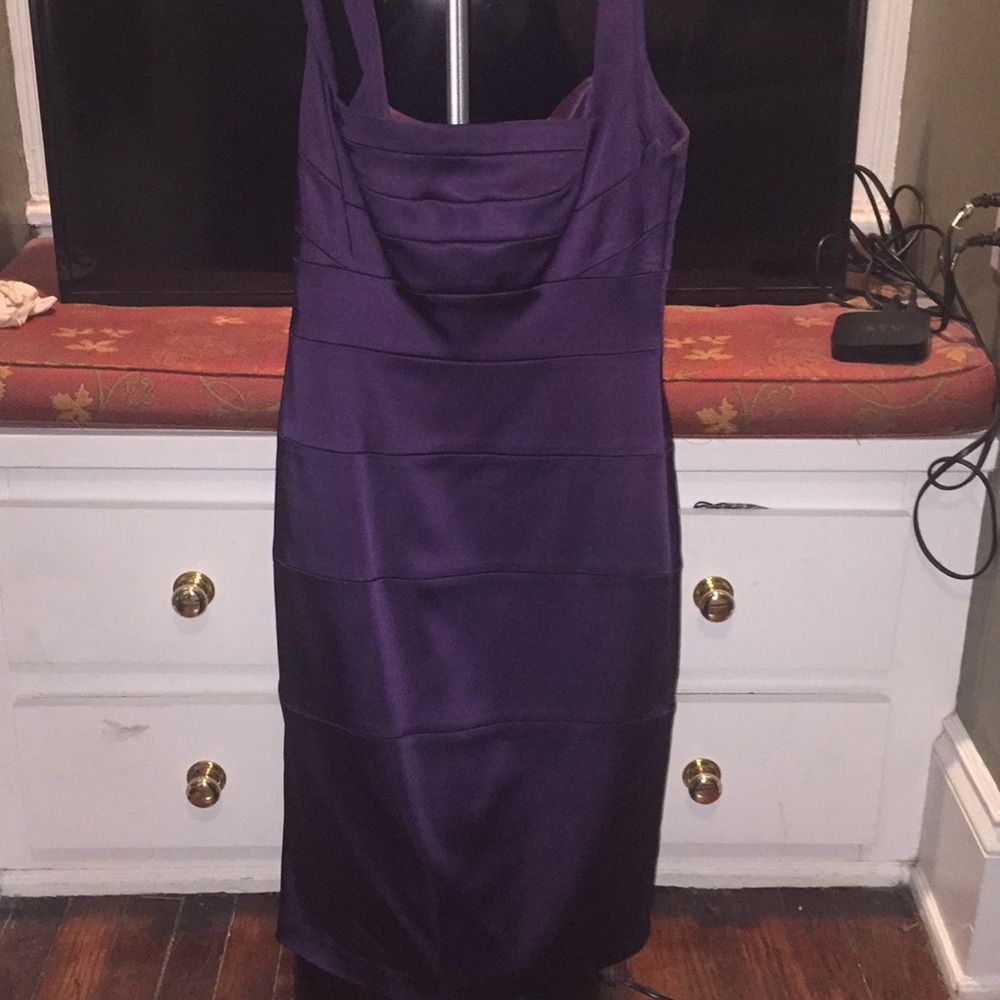 Women’s formal 3/4 length dress